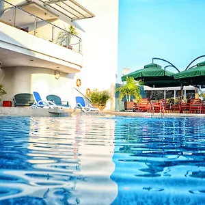 4* فندق Atrium Plaza